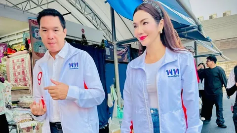 อ๋อม สกาวใจ แท็กทีม บรู๊ค ดนุพร ลงพื้นที่หาเสียงพรรคเพื่อไทย แฟนๆ คอมเมนต์ให้กำลังใจ