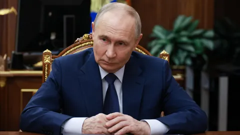 ทรัมป์อ้าง ปูตินตกลงร่วม คกก.สันติภาพ แต่มอสโกบอก “กำลังพิจารณา”