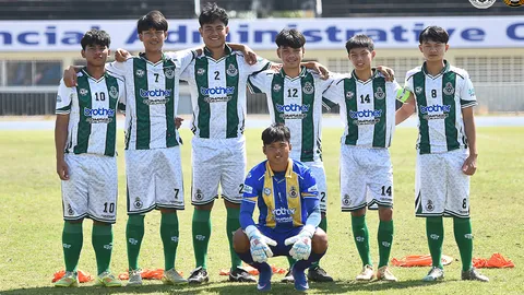 "พ่อนักเตะหมอนทอง" ตอบแล้ว ปมข่าวลือ "ลูกชาย" จะเรียนซ้ำชั้นเพื่อแข่งฟุตบอล 7 สี