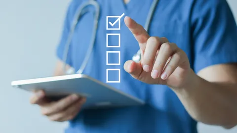 ตรวจสุขภาพประจำปี สำคัญอย่างไร เช็กลิสต์รายการที่ต้องตรวจตามช่วงอายุ พร้อมวิธีเตรียมตัว