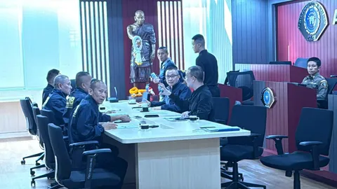 2 บิ๊ก รอง ผบช.ก. ถกเครียด หลังรับไม้ต่อ ป.ป.ช. ลุยคดีสินบนทอง 246 บาท “บิ๊กโจ๊ก”