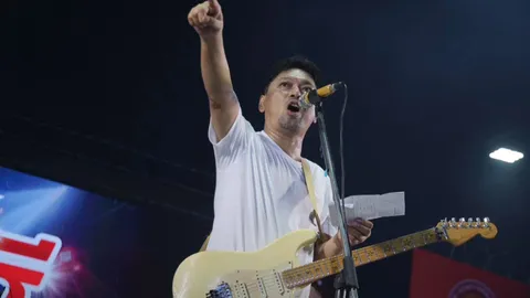 “เสก โลโซ” ย้ายไปเรือนจำชั่วคราวเขากลิ้ง เตรียมความพร้อมก่อนปล่อย-เข้าข่ายได้พักโทษ