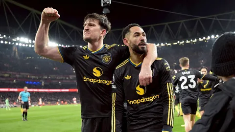 ผีแดงกลับมาแล้ว! "แม็กไกวร์" ยก "คาร์ริค" เปลี่ยนแมนยู หลังล้มทั้งแมนซิตี้-อาร์เซนอล