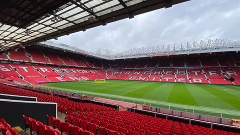 คัดมาเน้นๆ เปิดชื่อ 3 แข้งดังที่ "แมนยู" เล็งกระชากตัวมาเสริมแกร่งช่วงซัมเมอร์นี้