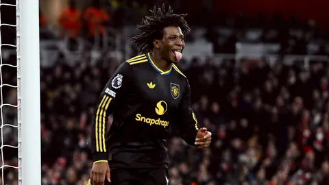 แพทริค ดอร์กู จุดพีกในมือคาร์ริค จากแบ็กซ้าย สู่ปีกตัวอันตรายของแมนฯ ยูไนเต็ด