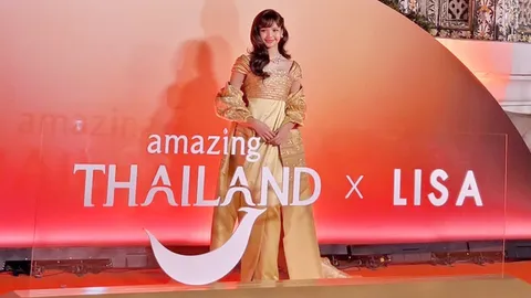 โปรโมต "ลิซ่า" ททท.โชว์ยิ่งใหญ่ อลังการ "ซุปตาร์โลก" เดินพรมแดงวัดอรุณ ชูพลังแอมบาสเดอร์