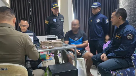 จับเว็บพนัน Dg888.wowspeed เปิดร้านขายแบตเตอรี่รถยนต์บังหน้า ยึดเงินสดกว่า 3.8 ล้าน