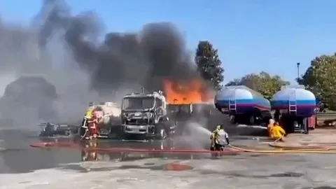 บึมสนั่นคลังน้ำมัน อพยพนักเรียนวุ่น หนีอลหม่าน รถวอด 4 คัน คนงานตาย 1