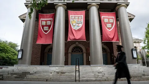 "ทรัมป์" เอาจริง เรียกค่าเสียหาย "ม.ฮาร์วาร์ด" 1 พันล้านดอลลาร์