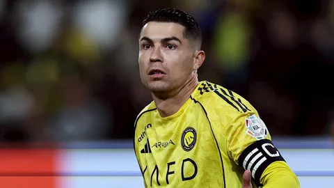 เอาแล้ว เผยเงื่อนไข "โรนัลโด้" พร้อมย้ายทีม หลังมีปัญหากับ "อัล นาสเซอร์" ล่าสุด