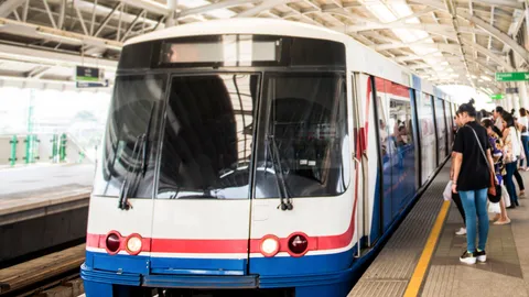 สภา กทม. เคาะแล้ว งบ 4 พันล้าน จ่ายค่าจ้างเดินรถ-ซ่อมบำรุง รถไฟฟ้าสายสีเขียวส่วนต่อขยาย