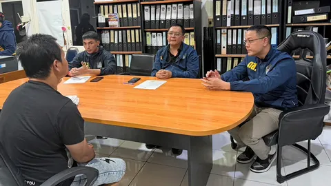 รวบแท็กซี่สุดหื่น ขืนใจนักศึกษาสาวปี 4 เหยื่อเมาหลับ พาเข้าม่านรูด แถมฉกมือถือ