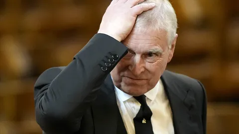 เอกสารแฉ แอนดรูว์เผยข้อมูลลับ ตอนเป็นทูตการค้าให้เอปสตีนรู้