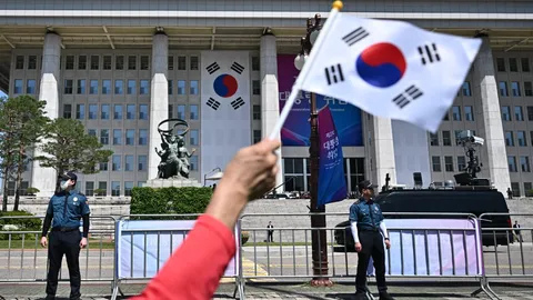 เกาหลีใต้เดือด จนท.ท้องถิ่นแนะ “นำเข้าผู้หญิง” แก้ปัญหาอัตราเกิดต่ำ