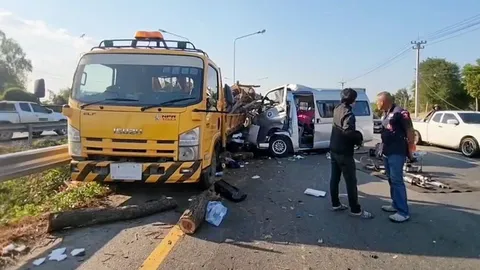 รถตู้เสยบรรทุก พญ.ดับ พร้อมพยาบาล คนขับรวม 3 ศพ ขณะกลับราชการ