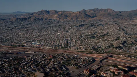 สหรัฐฯ สั่งเปิดน่านฟ้า เมืองในเท็กซัสแล้ว อ้างปิดเพราะโดรนแก๊งค้ายา