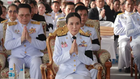 พระราชทานน้ำหลวงอาบศพ “ผอ.ศศิพัชร” ด้าน “นฤมล” ย้ำ ศธ. สูญเสียครั้งใหญ่