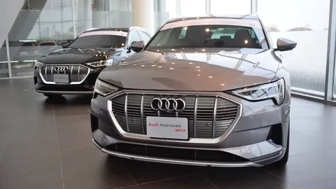 ส่อง AUDI e-TRON SUV มือสองสภาพดีราคาโดน ใน E-TRON EXCLUSIVE DEAL