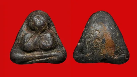 พระปิดตา เนื้อผงคลุกรัก หลวงพ่อแก้ว วัดเครือวัลย์ อานุภาพ เมตตามหาเสน่ห์ มหาลาภ