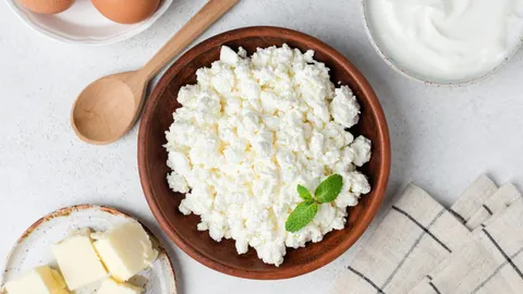 คอตเทจชีสคืออะไร เปิดสูตร "เมนูโปรตีนสูง" ทำง่าย อิ่มนาน ตอบโจทย์สายเฮลตี้