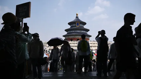 จีนไฟเขียวยกเว้นวีซ่าให้ชาวแคนาดา-สหราชอาณาจักร เริ่ม 17 ก.พ. นี้