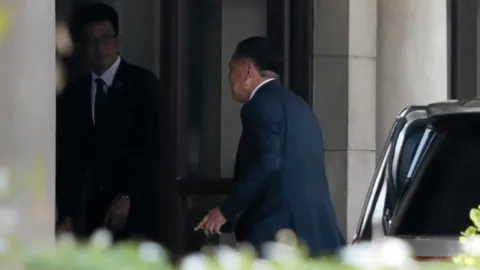 “อนุทิน” เข้าทำเนียบฯ ก่อนเปิดงานครบรอบ 141 ปี ที่ รร.อัสสัมชัญ บางรัก บ่ายนี้