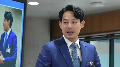 ปชน. แจงวันพาสื่อทัวร์ “Spectre C” พร้อมโชว์เอกสารติดตั้งแอร์ใหม่ 5.1 แสน