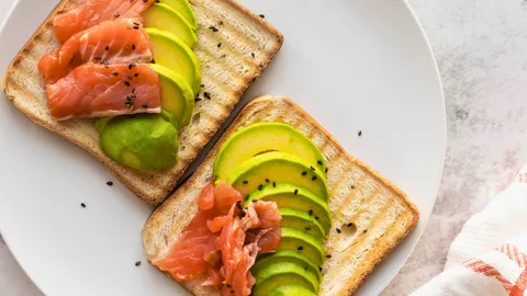 อะโวคาโดทำอะไรกินดี แจก 3 สูตรมื้อเช้าง่ายๆ สไตล์ไทย-ฝรั่ง-ญี่ปุ่น อร่อย ได้สุขภาพ