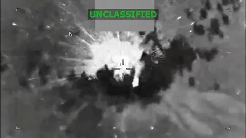 กองทัพสหรัฐฯ จมเรือ 3 ลำ ดับ 11 ศพ อ้างกำลังขนยาเสพติด