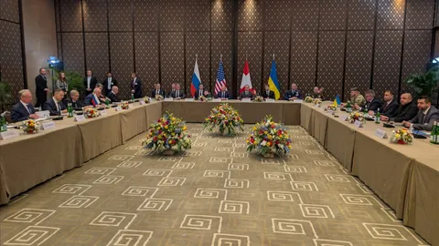 รัสเซีย-ยูเครน เจรจาสันติภาพวันแรกเสร็จสิ้น ยังไม่มีความคืบหน้า