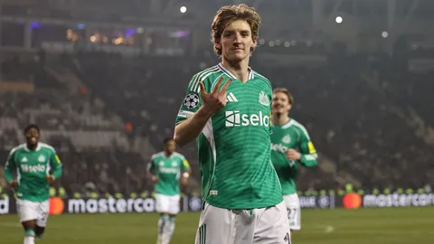 ผลบอลเมื่อคืน นิวคาสเซิ่ล บุกถล่ม คาราบัก จ่อลิ่ว 16 ทีม ยูฟ่าแชมเปียนส์ลีก