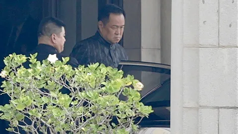 "หนู" ส่งซิกเจ็บคอ งดจ้อตั้งรัฐบาล "ผู้กอง" ลั่นไม่เคยยึดติด โควตา "กล้าธรรม" 3 รมว. 3 รมช.