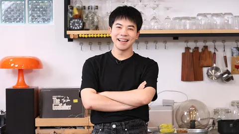 เปิดรสชาติชีวิตสุดจัดจ้าน "มอส มัดจุก" จากเบื้องหลังสู่คนดัง ที่ดาราแถวหน้าต้องต่อคิวหา