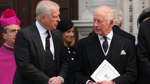 คิงชาร์ลส์ยืนยัน กฎหมายต้องเป็นไปตามขั้นตอน หลังพระอนุชาถูกจับกุม