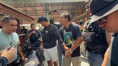 จับแล้ว หนุ่มกร่างตบหน้าป้าร้านน้ำแข็ง โดนหมายจับ พ.ร.บ.อาวุธปืน พบยิงปืนขึ้นฟ้าด้วย