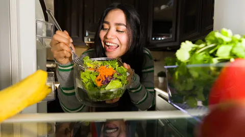 เปิดลิสต์ 5 เมนูอิ่มท้อง ไม่ทำร้ายหุ่น ไม่ต้องกลัวหลุดคุมอาหาร