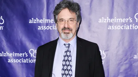 โรเบิร์ต คาร์ราดีน นักแสดงรุ่นใหญ่ เสียชีวิตในวัย 71 ปี