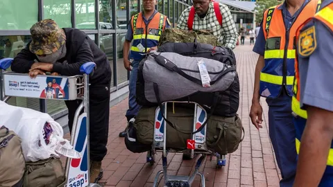 สอบ 11 ชายแอฟริกาใต้ ถูกหลอกไปรบให้รัสเซียในยูเครน