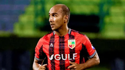 นักเตะร้อยอาชีพ! เปิดใจ “แบมะ” แข้ง ยะลา นอกสนามไม่ยอมว่าง ลุยงานเสริมสารพัด