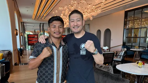 สยบข่าวแตกหัก ONE! “รถถัง” โพสต์ภาพคู่ บอสชาตรี ย้ำเป็นมากกว่าบอส 