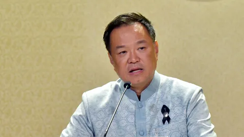 “อนุทิน” สั่งเตรียมอากาศยานไปรับคนไทยในอิหร่าน ให้ทุกหน่วยเตรียมพร้อมตลอด 24 ชั่วโมง