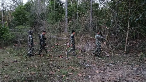 ยกระดับมาตรการเฝ้าระวังเสือรบกวนชุมชนดอยอินทนนท์ พบรอยเท้าใหม่รอยต่อ 2 อุทยานฯ