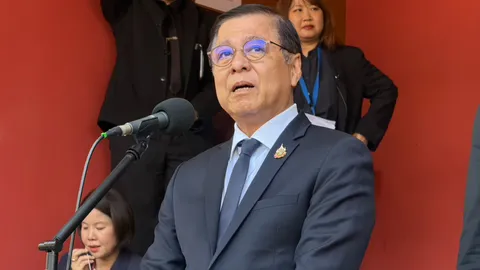 “สีหศักดิ์” ยอมรับสถานการณ์สงครามสหรัฐฯ-อิหร่านส่อยืดเยื้อ พร้อมส่งเครื่องบินทอ.รับกลับไทย