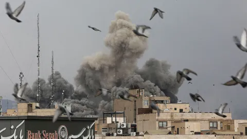  เตือนคนไทยในอิสราเอล หากได้ยินเสียงไซเรน ให้หลบภัยภายใน 1 นาที 30 วินาที