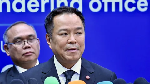 ประสานอินเตอร์โพลจับ “เบน สมิธ” นายกฯ ชี้เป็นหน้าที่ตำรวจ ปปง. เผยไม่กระทบยึดทรัพย์