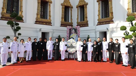 ไทยเบฟฯ เป็นเจ้าภาพบำเพ็ญกุศลถวายพระบรมศพ “สมเด็จพระพันปีหลวง”