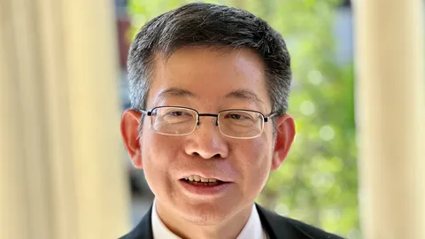 หุ้นไทยดิ่ง 100 จุด “กอบศักดิ์” บี้รัฐหาแหล่งน้ำมันสำรองหวั่นสงครามยืดเยื้อ