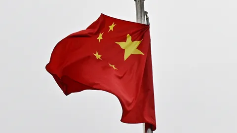 จีนเรียกร้อง สหรัฐฯ-อิสราเอล-อิหร่าน หยุดสู้กัน หวั่นเกิดวิกฤตเศรษฐกิจ