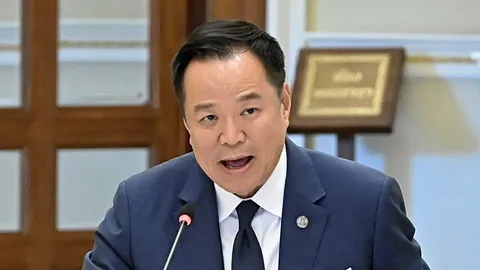 นายกฯ ตั้งศูนย์บริหารวิกฤติ รับผลกระทบตะวันออกกลาง ให้ พิพัฒน์ คุมสถานการณ์