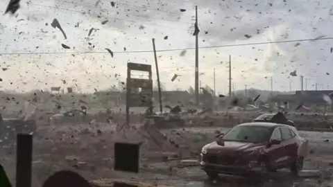 พายุทอร์นาโดถล่มรัฐมิชิแกน–โอคลาโฮมา เสียชีวิตอย่างน้อย 6 คน รวมเด็ก 12 ปี